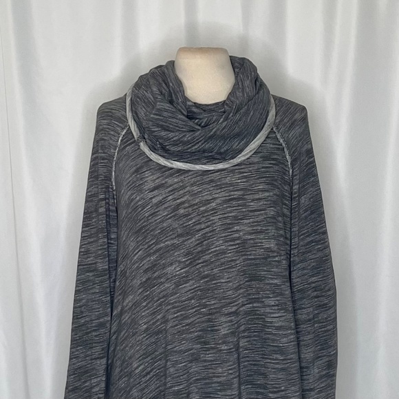 FREE PEOPLE FP Beach Cacoon Cowl Neck Knit Top Gray Space Dye X-Small Small - Picture 4 of 15